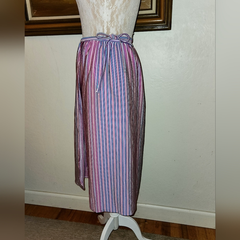 Vintage One Size 1970s Adjustable Tie & Wrap Skirt Vertical Striped by Jantzen